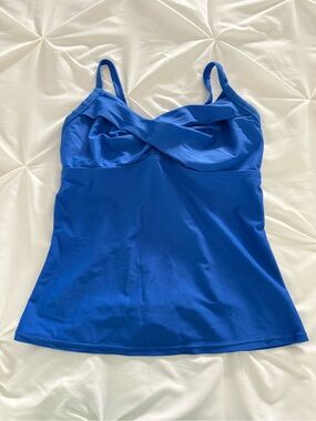 Athleta Tank Top 34 D/DD Blue Swim